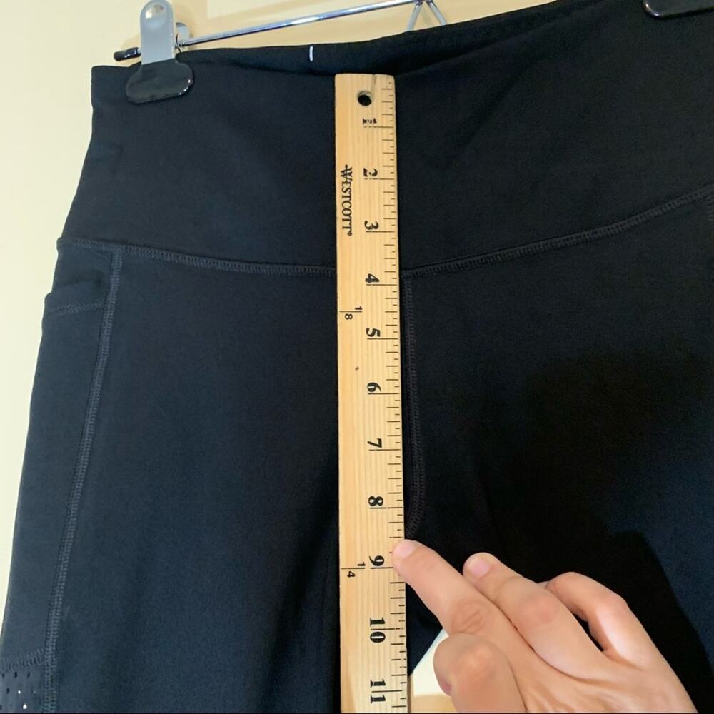 Victoria Secret Sport Knockout Perforated Black Leggings Womens Small Regular - Picture 13 of 14